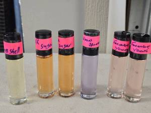 Lot of (6) Roll-On Perfumes - VS Bombshell (x1), Pink Sugar (x2), Moon Sparkler (x1), Forever Young (x2)