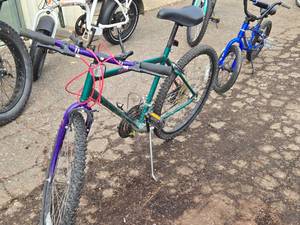 Big Horn 22 Mens Trail Bike 21 Green Frame