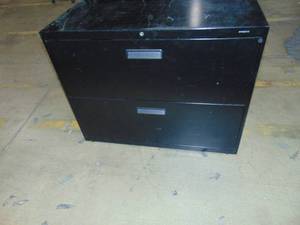 lot 26 image: Hon Lateral Storage Cabinet 36X19X28