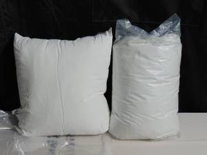 lot 8 image: 2 Pack White Cotton Throw Decor Pillow Insert 21sq.