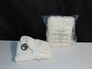 lot 12 image: 2 Pack Window Curtain Set - 50 W x 96