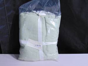 lot 30 image: 100% French Linen Duvet Cover  BOKSER HOME  Full And Queen Matcha