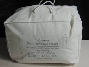 lot 34 image: Feather & Down Duvet Comforter Insert - KingCal King - All Season  BOKSER HOME