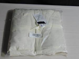 lot 62 image: 100% French Linen Bedskirt - Full - Cream  BOKSER HOME