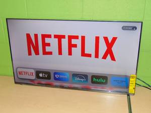 lot 32 image: VIZIO 40-inch Full HD 1080p Smart TV with DTS Virtual (VFD40M-08 New)