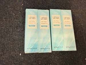 lot 40 image: 4 Bottles Of Lift Skin Skin Firming Youth Butter