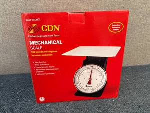 lot 48 image: Cdn Mechanical Scale - 132Lb Capacity