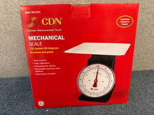 lot 50 image: Cdn Mechanical Scale - 132Lb Capacity