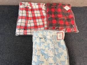 lot 77 image: 3 Pairs Of Target Pajama Pants - 2Xl