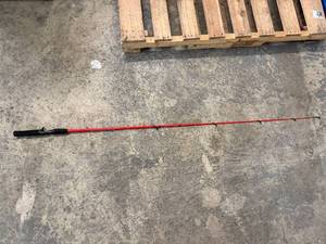 lot 81 image: Shakespeare Durango 56 Fishing Rod