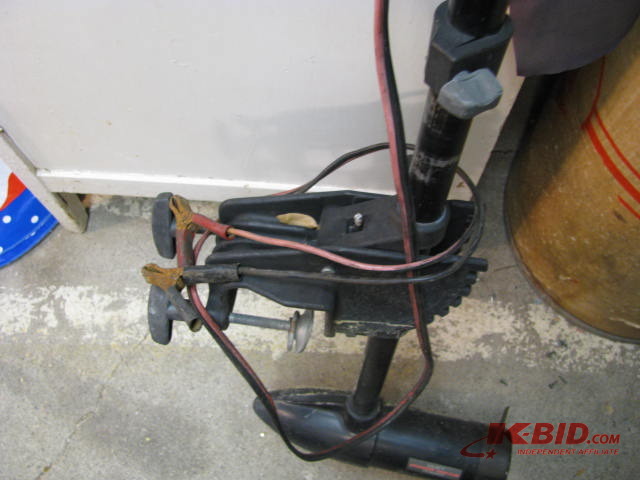 lot 74 image: trolling motor