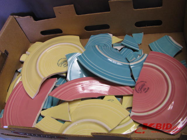 lot 19 image: fiesta ware
