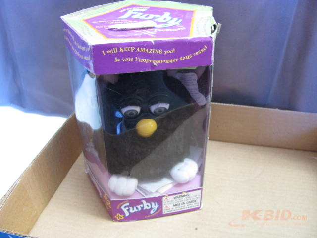 lot 23 image: Furby