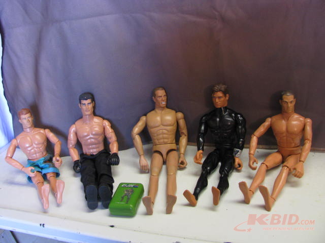 lot 28 image: GI Joe action figures