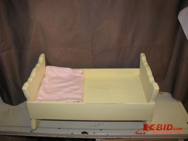 lot 51 image: vintage doll cradle