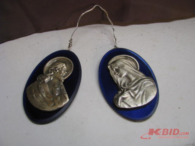 lot 59 image: Mary and Jesus