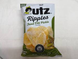 lot 58 image: SSS. 6x 7.75oz Utz Ripples-Fried Dill Pickle