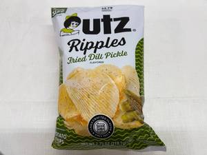 lot 59 image: SSS. 6x 7.75oz Utz Ripples-Fried Dill Pickle