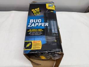 lot 65 image: MM. Black Flag Bug Zapper-UV White Light