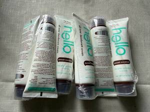lot 339 image: 6x 3oz Hello All Over Deodorant Cream