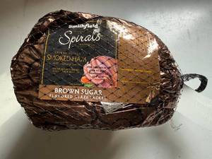 lot 371 image: DD. 8.85lbs Smithfield Smoked Spiral Sliced Ham-Brown Sugar Glaze Packet
