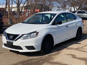 lot 10 image: 2017 NISSAN SENTRA SV 2 Owner  Prior Certified Pre-Owned (NO RESERVE)