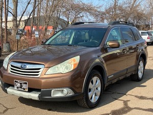 lot 21 image: 2011 SUBARU OUTBACK 2.5I LIMITED ALL WHEEL DRIVE (NO RESERVE)
