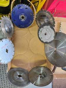 lot 22 image: 8 Saw Blade, Size 7 ONE Blade, 10