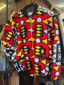 lot 82 image: Very Bright Jacket, Size 3XL Jantoco New