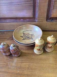 lot 91 image: 2 Wooden Bowls, Sets of Salt and Pepper Shakers Wooden, and Another Set of S&P Shakers