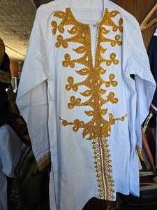 lot 120 image: Dashiki or Kaftan A Traditional African Mens Shirt and Pants