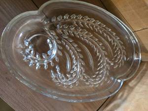 lot 131 image: Snack Trays, Set of 4, Federal Glass Co.