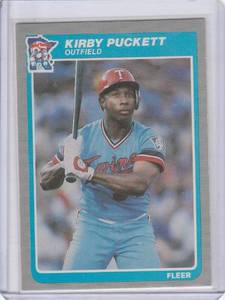 lot 214 image: 1985 Kirby Puckett Fleer RC #286