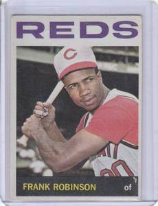 lot 215 image: 1964 Topps Frank Robinson #260