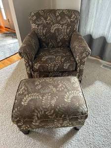 Leaf Pattern Armchair & Ottoman