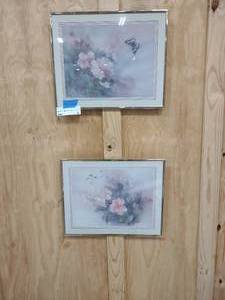 lot 22 image: 2 floral prints