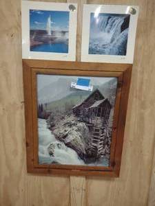 lot 24 image: scenic prints