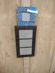 lot 34 image: 2 picture frames