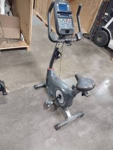 lot 144 image: Schwinn 170