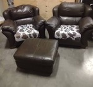 lot 136 image: Matching Chairs with Ottoman