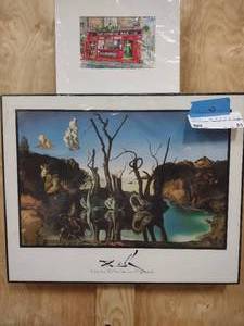 lot 81 image: cygnes reflechis en elephants print. the temple bar.