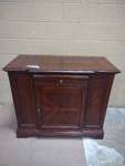 Ethan Allen sideboard buffet