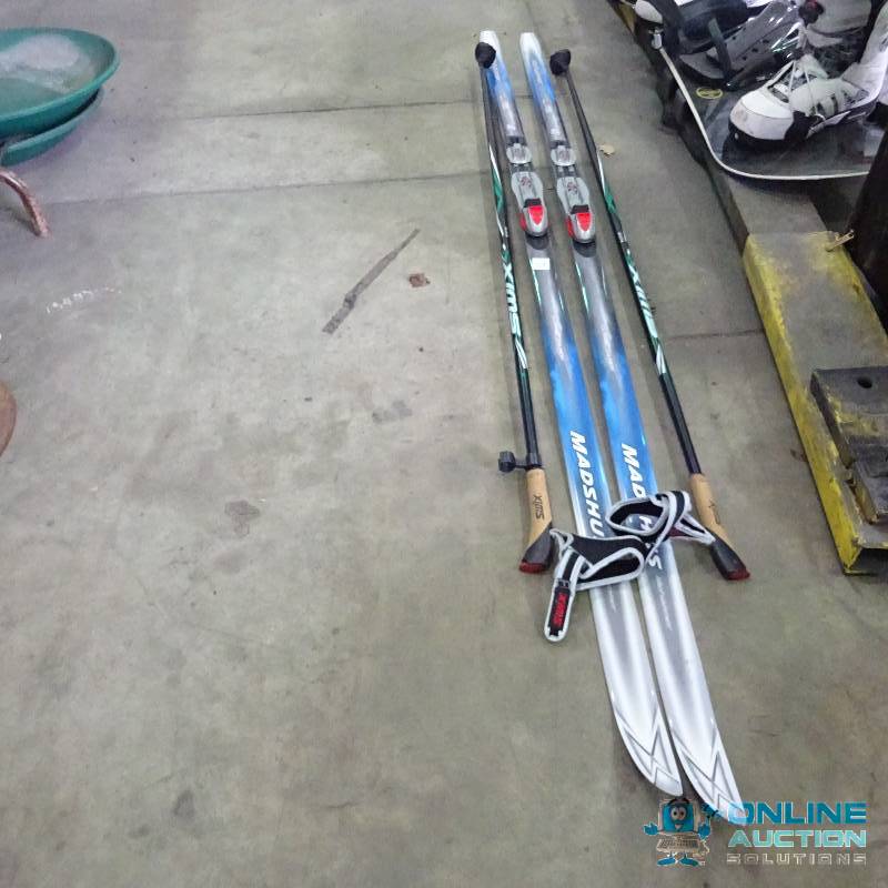 Skis