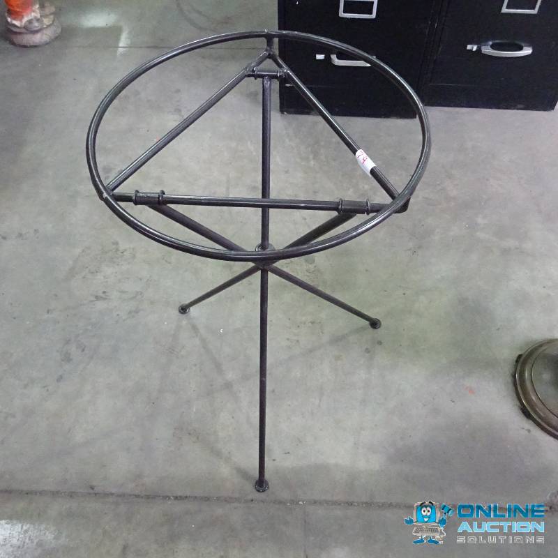Fold up Stand