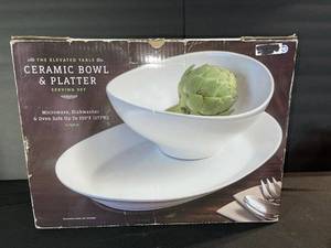 lot 76 image: The Elevated Table Ceramic Oval Bowl & Platter Serving Set