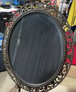 lot 100 image: Large Round Mirror with Ornate Wrought Iron Filigree Frame