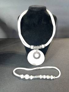 lot 130 image: White Cord Necklace with Circular Pendant & Bead Bracelet Set