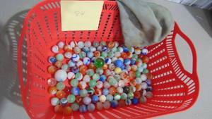 lot 84 image: Bag of Vintage Marbles