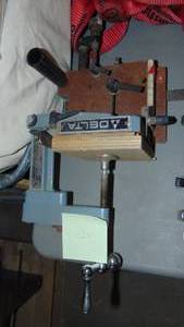 lot 124 image: Delta Universal Tenoning Jig