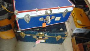 lot 82A image: 2-Trunks